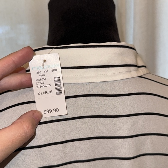 Maurice’s‎ Women’s XL Button Down Striped Blouse NWT - Picture 6 of 6